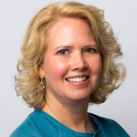 Dr. Linda M Robinson