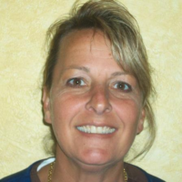 Dr. Laura  Gramse
