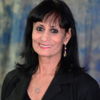 Dr. Francine  Greenfield