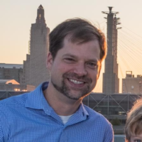Dr. Grant R Smith