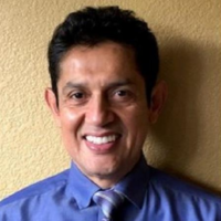 Dr. Arturo  Franco