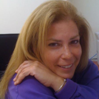 Dr. Debbie S Eisen