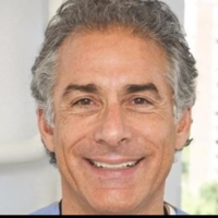 Dr. James  Stein