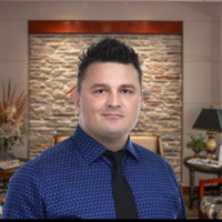 Dr. Christopher G Budig