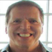 Dr. Michael J Selleck