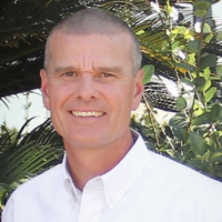Dr. Robert  Shoff