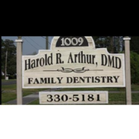 Dr. Harold  Arthur