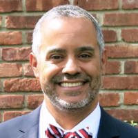 Dr. Manuel Alcides Gonzalez