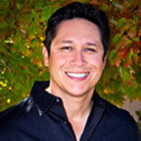 Dr. David  Frausto