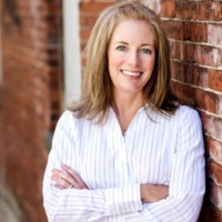 Dr. Tara  Levesque-Vogel