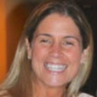 Dr. Lauren E Handwerk