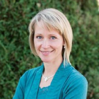 Dr. Amy L Campbell