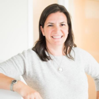 Dr. Carolyn M Coppe
