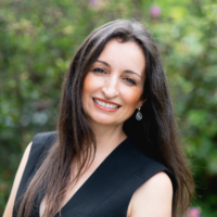 Dr. Elizabeth L Lowery