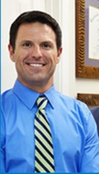 Dr. Michael Nuss Rabel