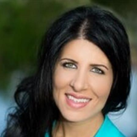 Dr. Anissa  Ahmadi