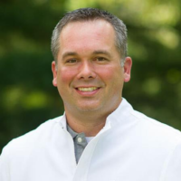 Dr. James R Stovall
