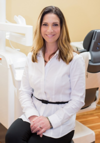 Dr. Lisa  Browning