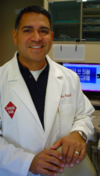 Dr. Eric  Castillo