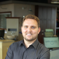 Dr. Geoffrey D Sparks