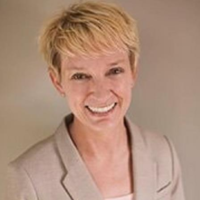 Dr. Nicole  Foutz