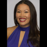 Dr. Mia Pham Sanchez de Lozada