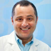 Dr. Luis Eduardo Martines