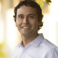 Dr. Jorge  Larrondo
