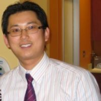 Dr. Paul  Lee