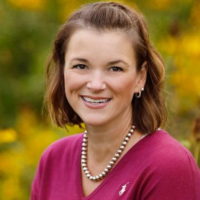 Dr. Michelle J Kelly