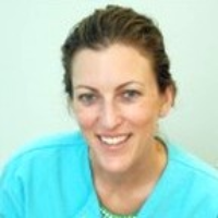 Dr. Amanda M Cryan