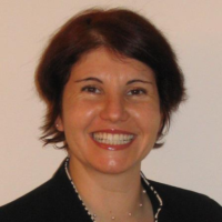 Dr. Claudia  Florescu