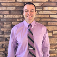 Dr. Thomas  Schuh