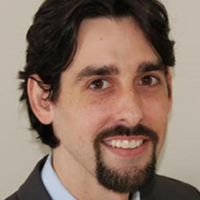 Dr. Manuel  Molina