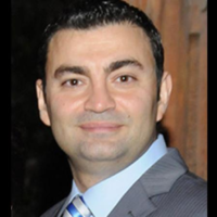 Dr. Roland  Markarian