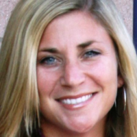 Dr. Lindsay  Jackfert
