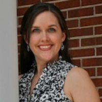 Dr. Leslie M Pitts