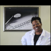 Dr. Laretha U Lockhart