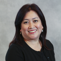 Dr. Anna  Quijano