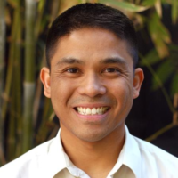 Dr. Dennis Constantino Demesa