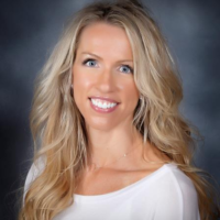Dr. Ashlee Nicole Cave