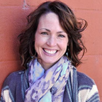 Dr. Sara  Cody