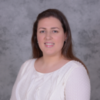 Dr. Lynda M Albandoz Fuentes