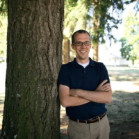 Dr. Eric E Jacobsen