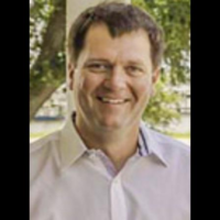 Dr. Robert L Sutton
