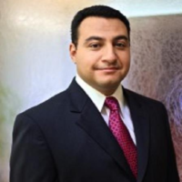 Dr. Fernando  Urzua