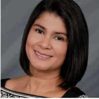 Dr. Silvia  Donan
