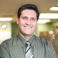 Dr. Hossein  Abdolhosseini