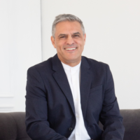 Dr. Marco A. Cueva