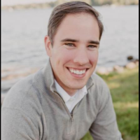 Dr. Tim  Weaver